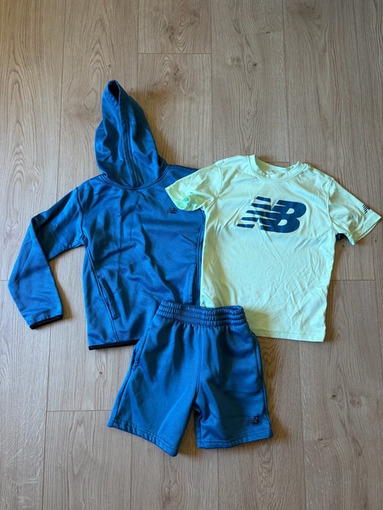 New Balance Other - New Balance Boys Active Tee, Hoodie & Shorts Set - Lime Green & Blue